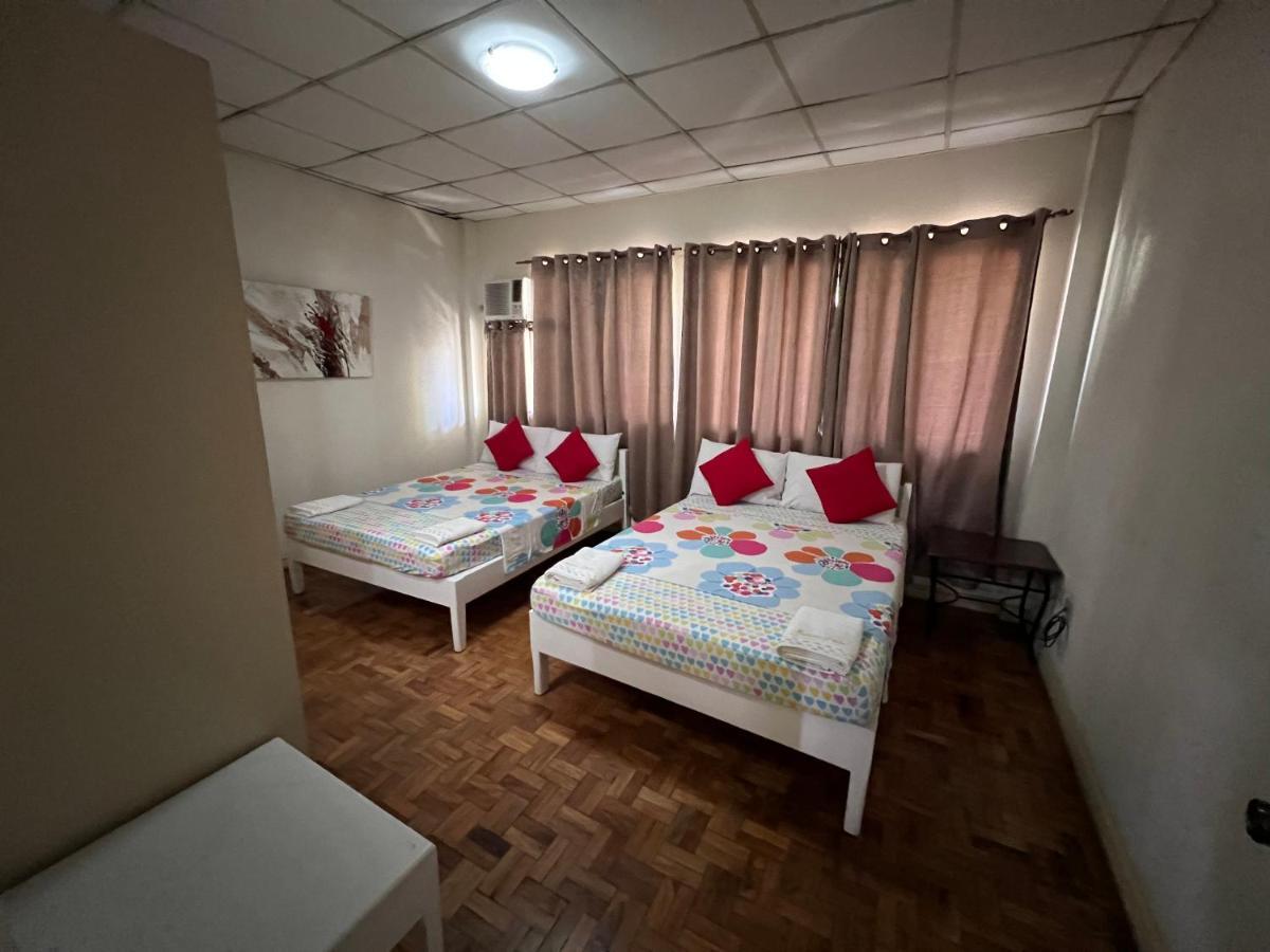 Golden Belle Apartelle And Suites Davao Bagian luar foto