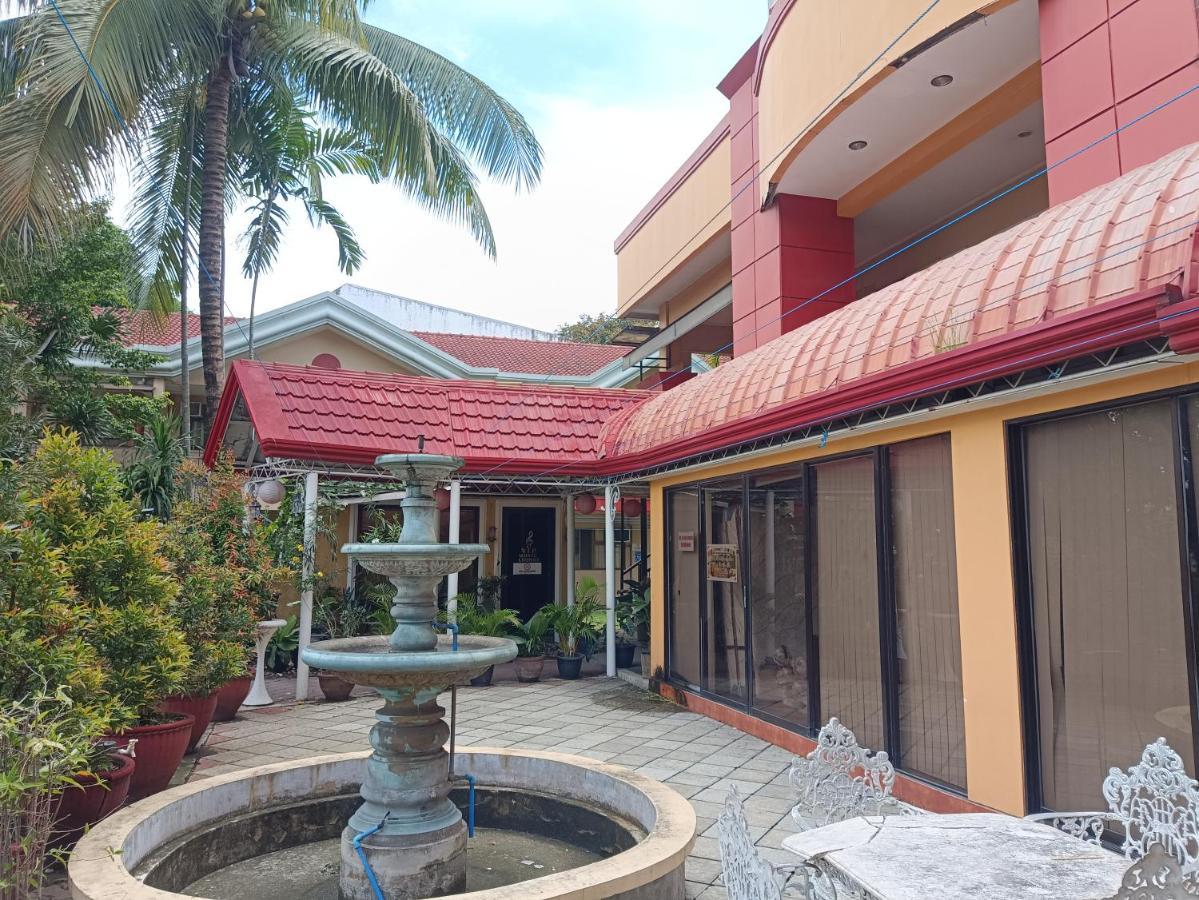 Golden Belle Apartelle And Suites Davao Bagian luar foto